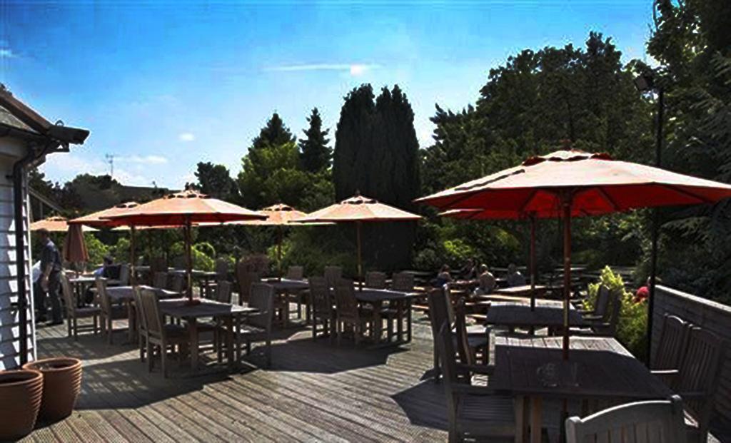 The Riverside Inn Chelmsford Exterior foto